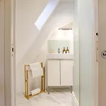 Apartament La Casa — Joli Nid Douillet Place St-sauveur