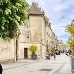 La Casa — Joli Nid Douillet Place St-sauveur * Caen