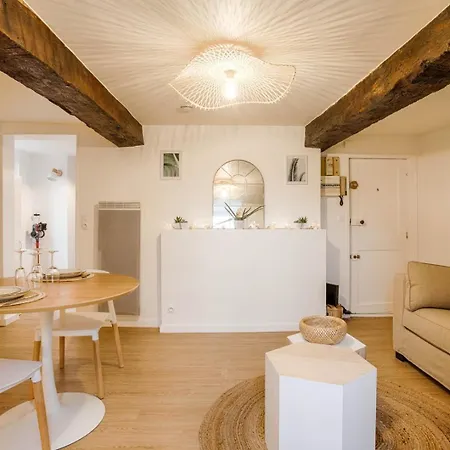 شقة La Casa — Joli Nid Douillet Place St-sauveur كان