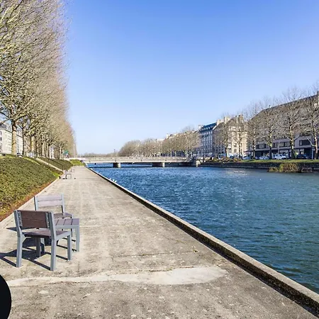 شقة La Casa — Joli Nid Douillet Place St-sauveur *