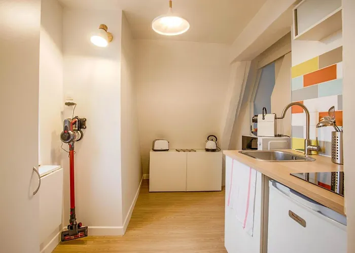 La Casa — Joli Nid Douillet Place St-sauveur Caen