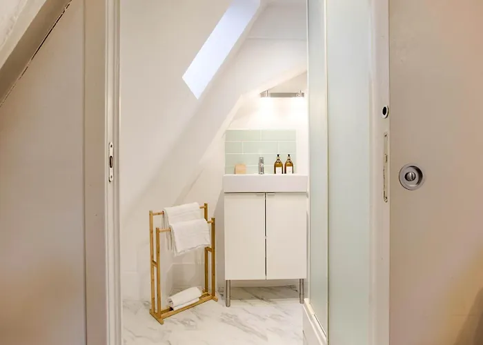 Apartmán La Casa — Joli Nid Douillet Place St-sauveur