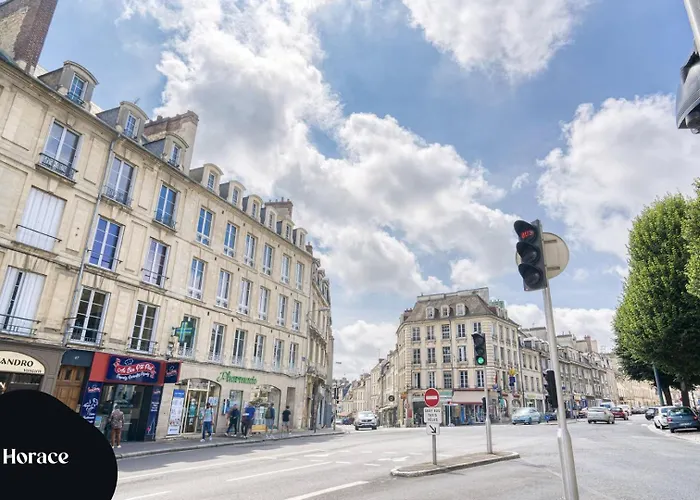 La Casa — Joli Nid Douillet Place St-sauveur Caen