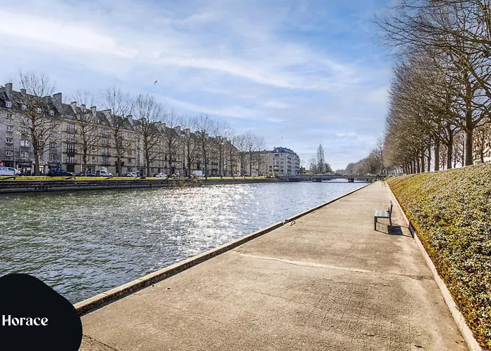 La Casa — Joli Nid Douillet Place St-sauveur *